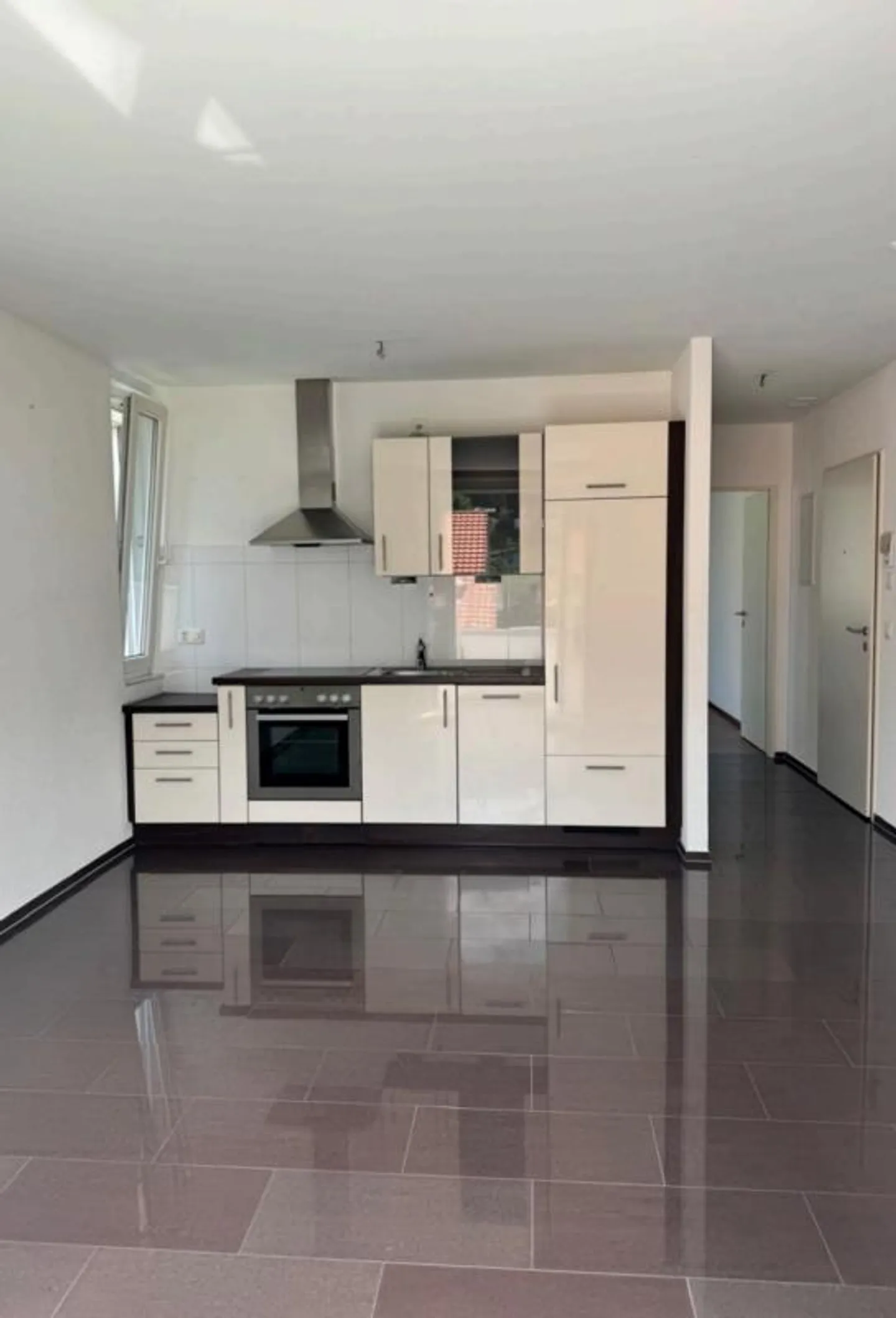 Gemütliches Wohnen im Herzen von Mels SG - 3.5 Zimmer Wohnung mit A... - Photo 2 of 6