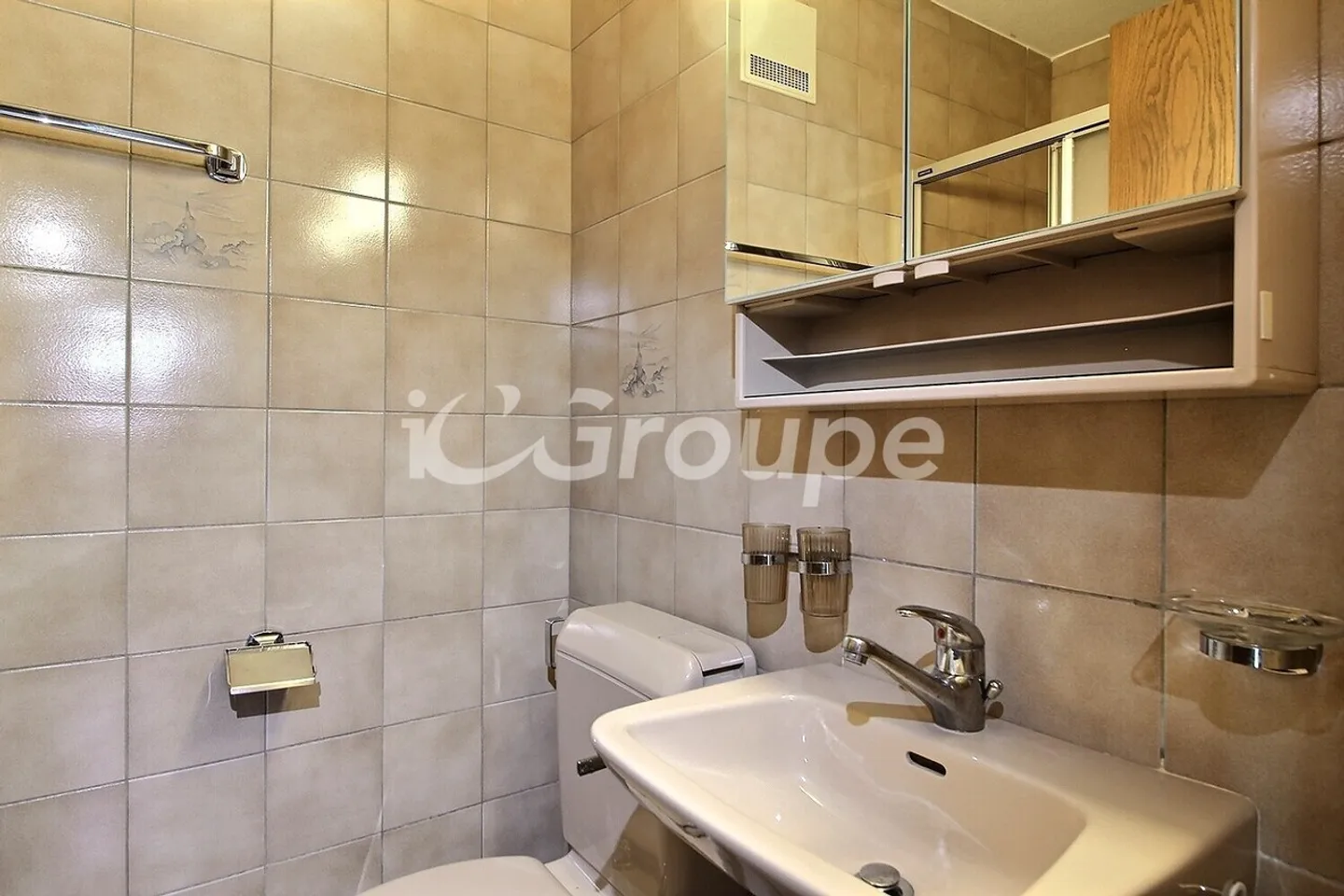 Appartamento di 3,5 locali al piano terra in un quartiere tranquillo. - Foto 7 di 9