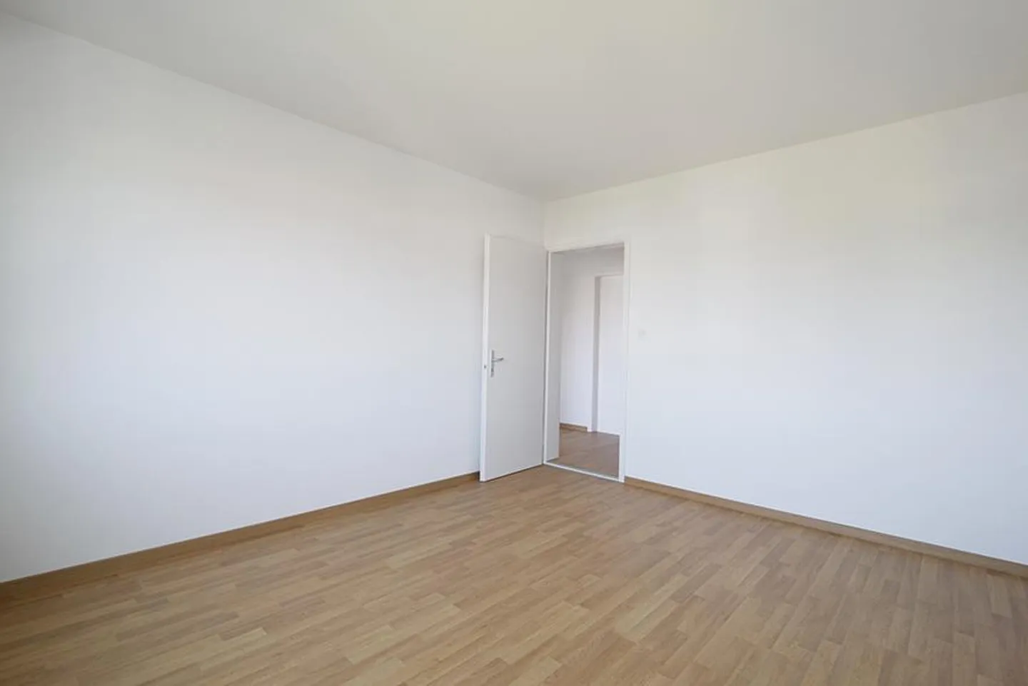 Living in close proximity to the lake! - Photo 9 of 10