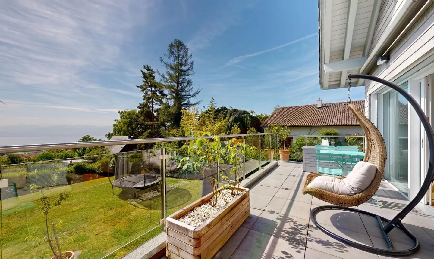 Haus mit Blick auf den See und die Berge? 4,5 Zimmer, Garten und Südausrichtung - Foto 2 von 13