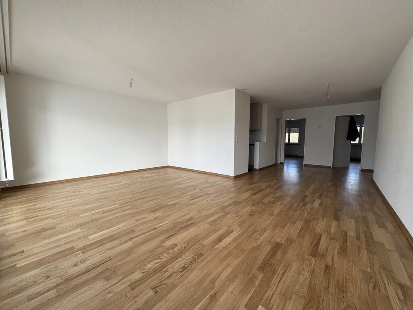 Modernes 4.5-Zimmer-Apartment - Foto 2 von 12