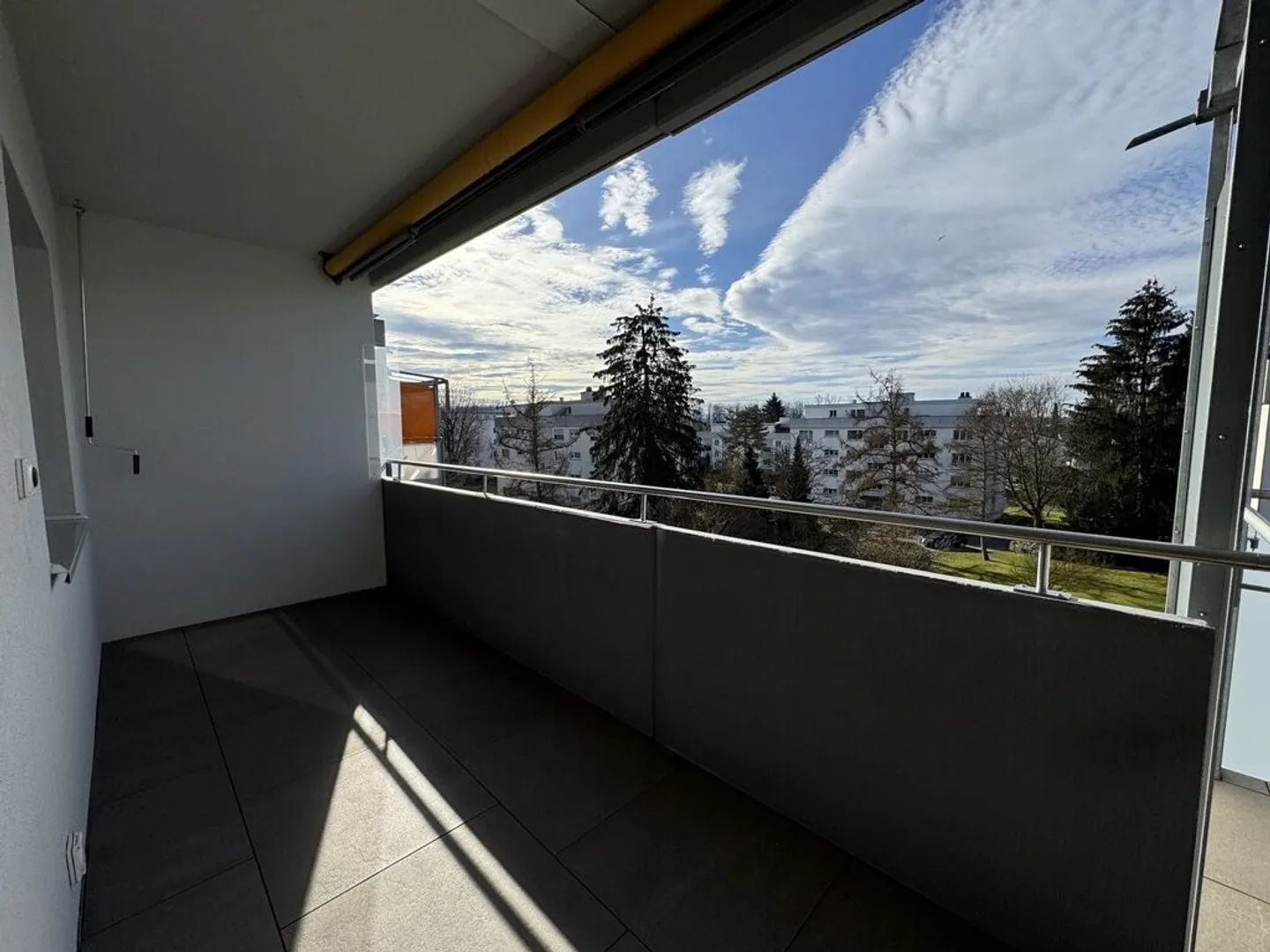 Modernes 4.5-Zimmer-Apartment - Foto 11 von 12
