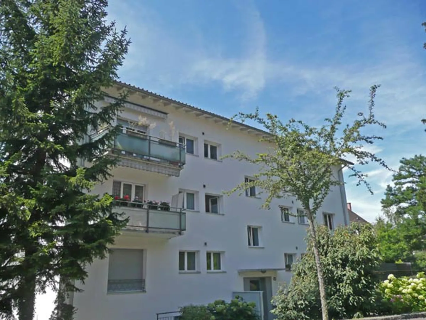 centrally located one-room apartment in quiet district 6 - Photo 1 of 4