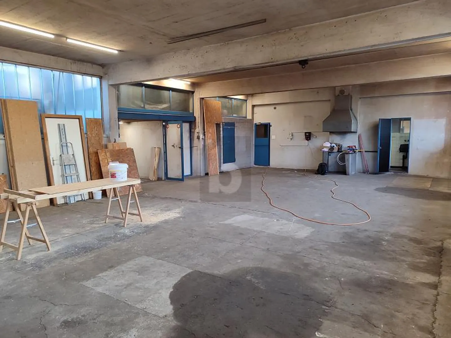 FLEXIBLE AND SPACIOUS - Photo 2 of 6