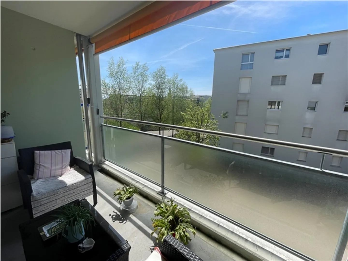 Modernes Apartment mit Balkon - Foto 5 von 8