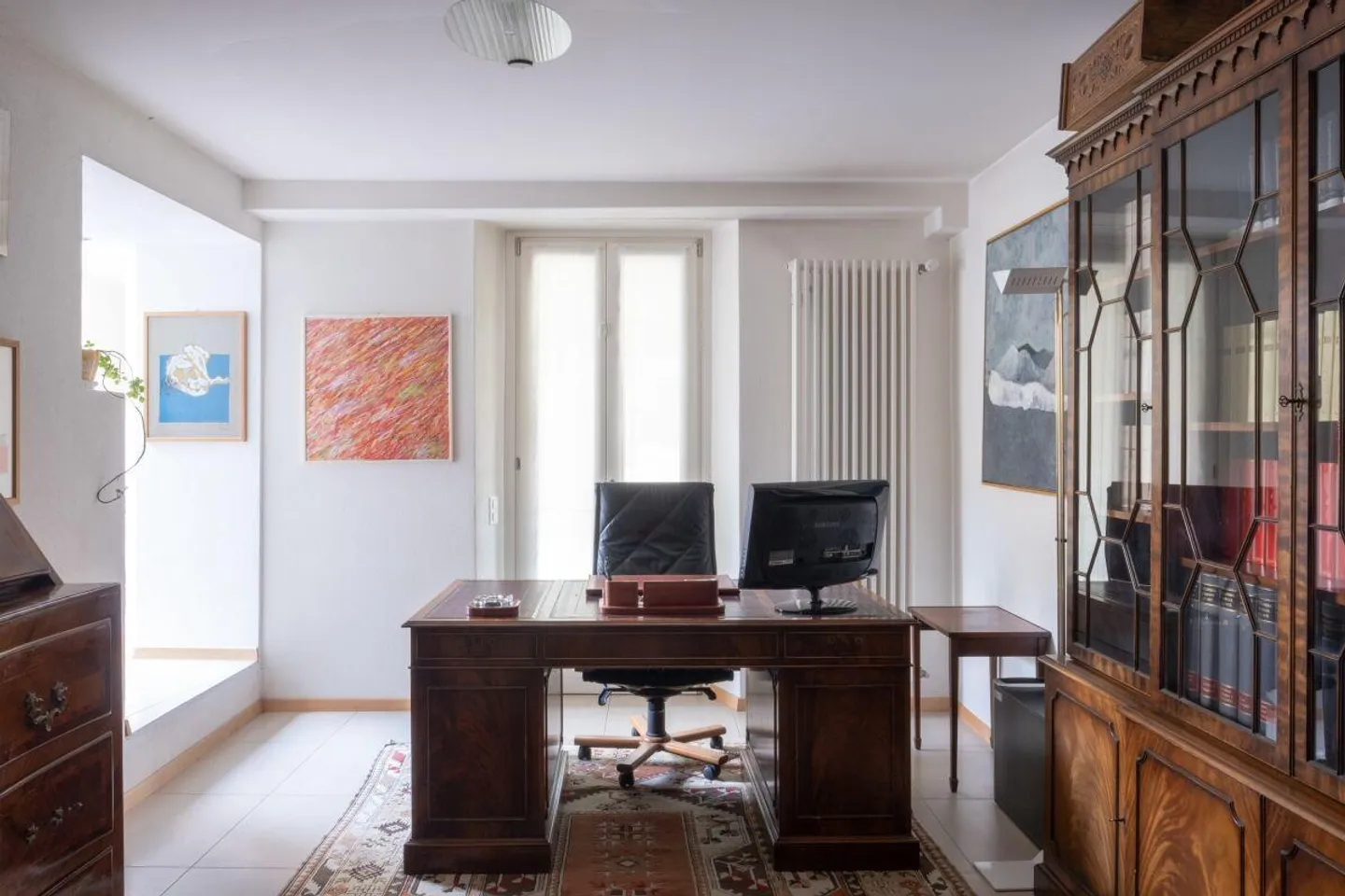 Prestigious historic residence with garden in the heart of the old village ... - Photo 12 of 12