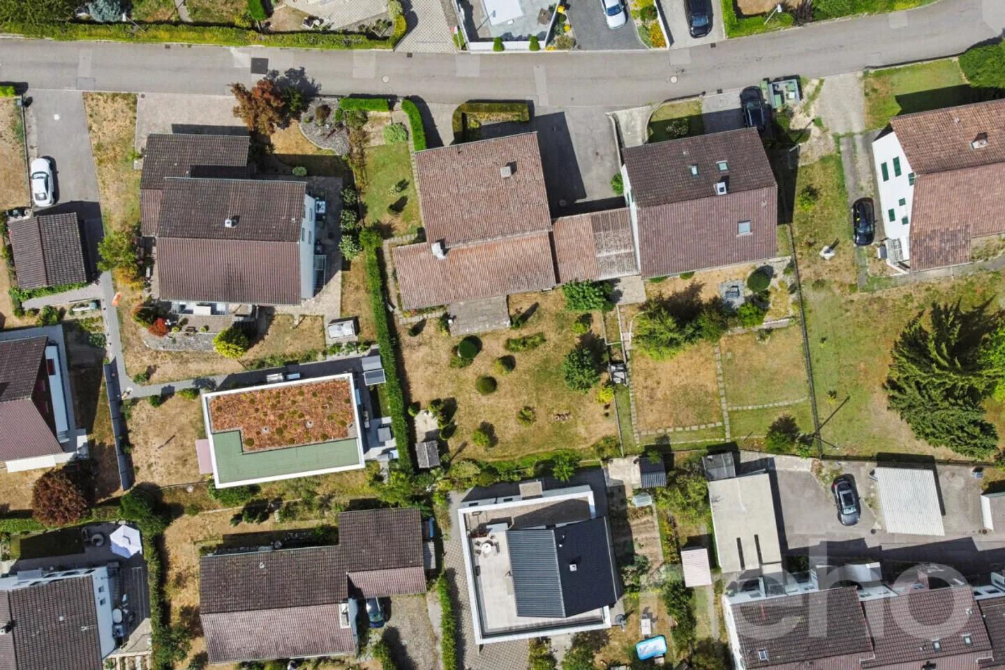 Grosszügiges Einfamilienhaus mit Garten - Foto 5 von 12