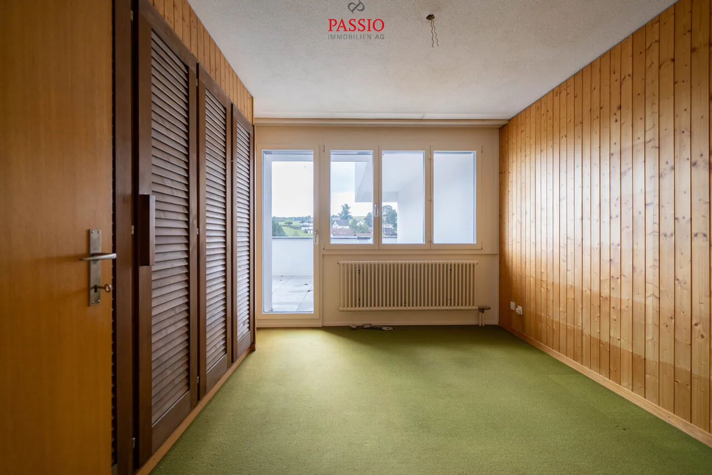 Ampio appartamento con terrazza di 5,5 locali con vista magnifica - Foto 11 di 26