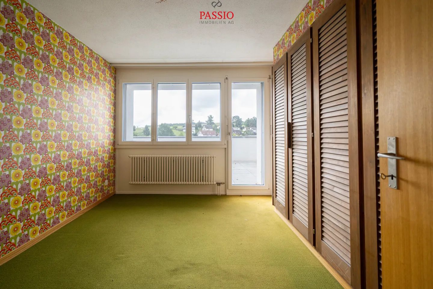 Ampio appartamento con terrazza di 5,5 locali con vista magnifica - Foto 12 di 26
