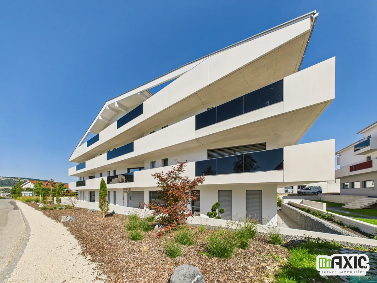 Rossemaison - New 3.5-room Minergie-P apartment with balcony - Photo 1 of 6