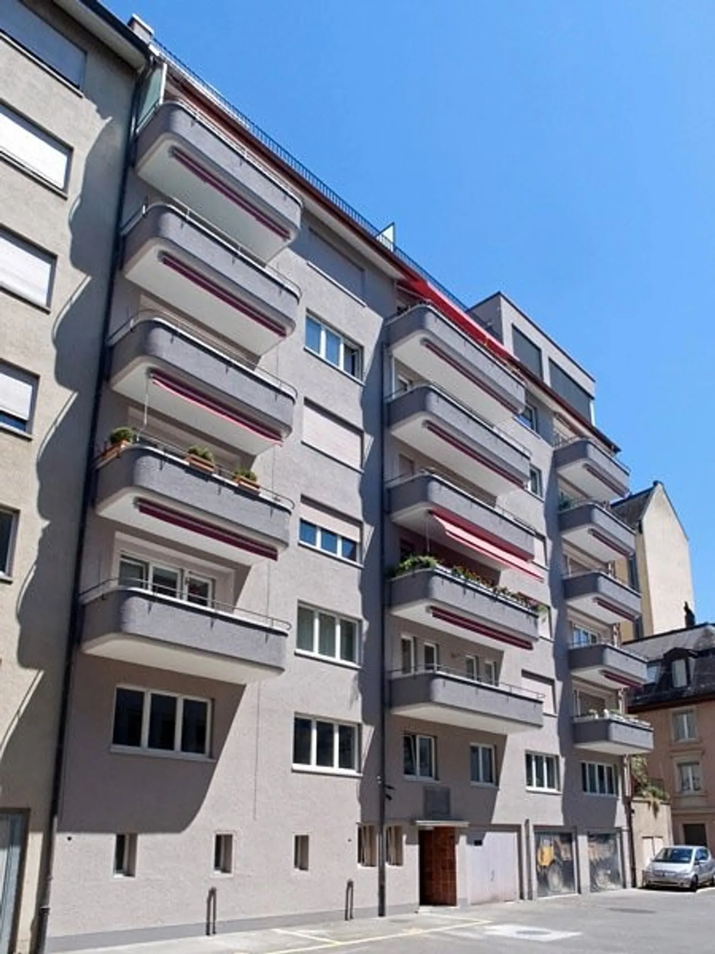 Appartement moderne à distance de marche de la gare principale - Photo 2 sur 7