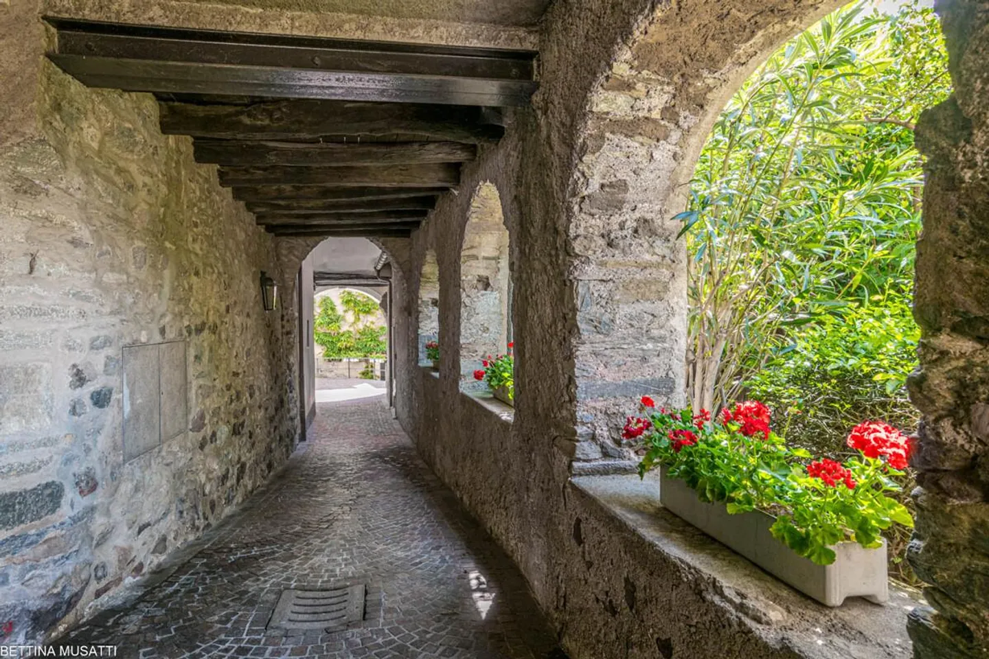 VICO MORCOTE – CHARM IN MAISONETTE - Photo 10 of 13