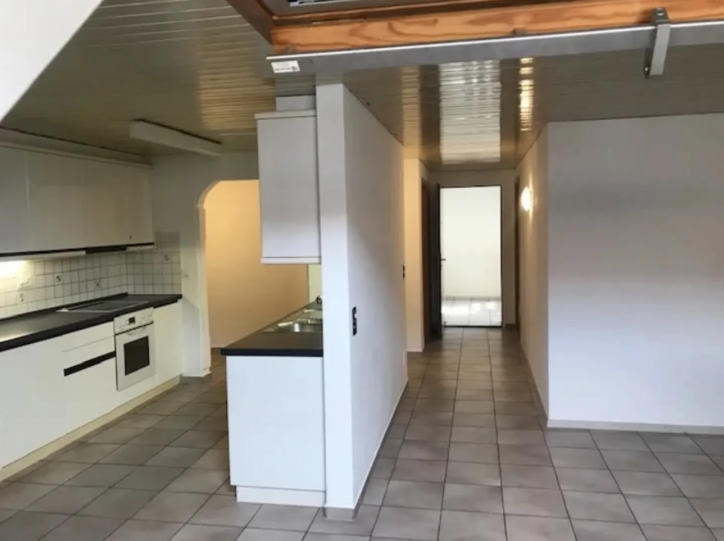 5.5 Zwhg im 2. OG - Foto 4 von 11