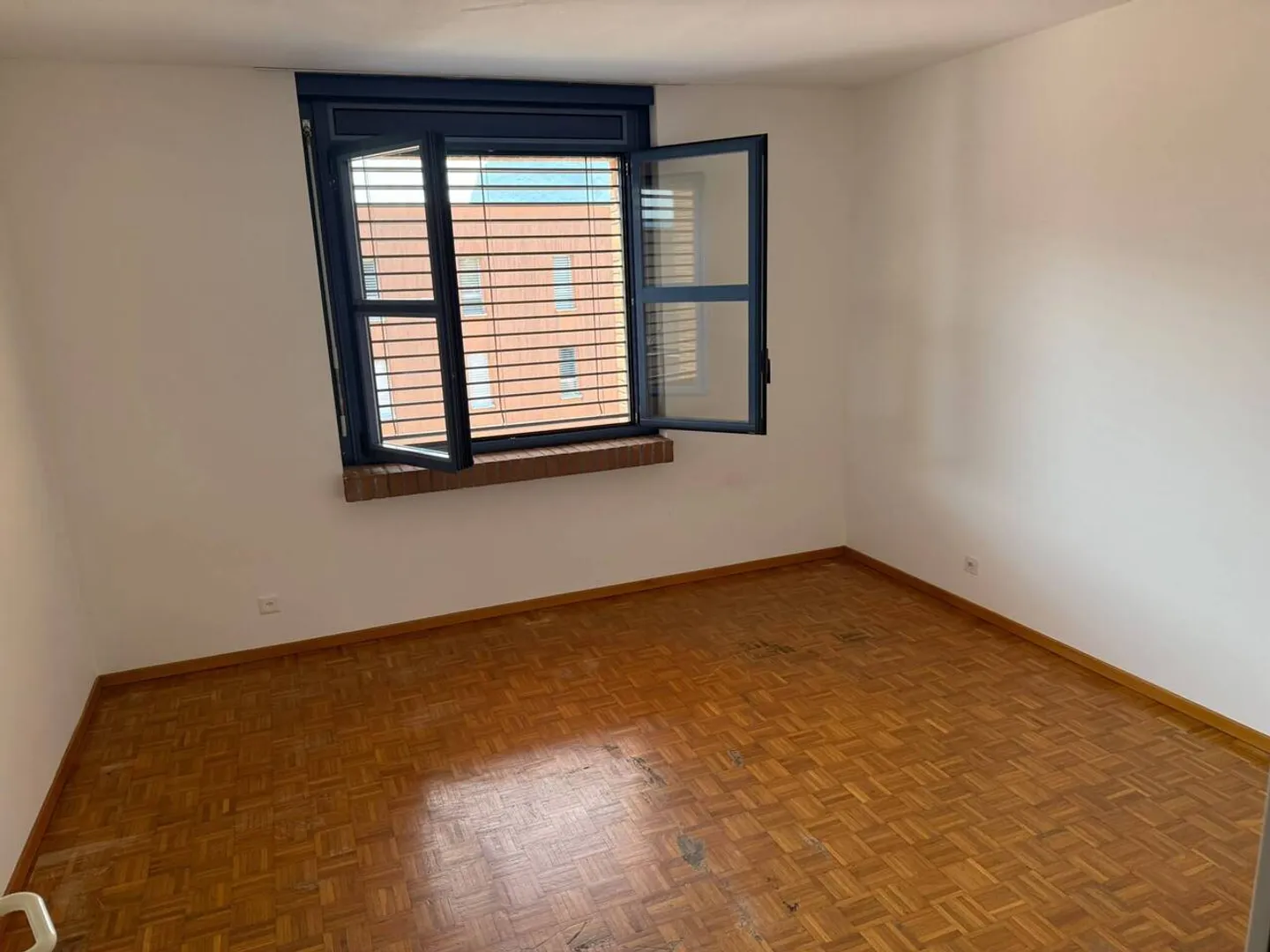 Helligkeit und Praktikabilität im Herzen von Viganello - Foto 5 von 9