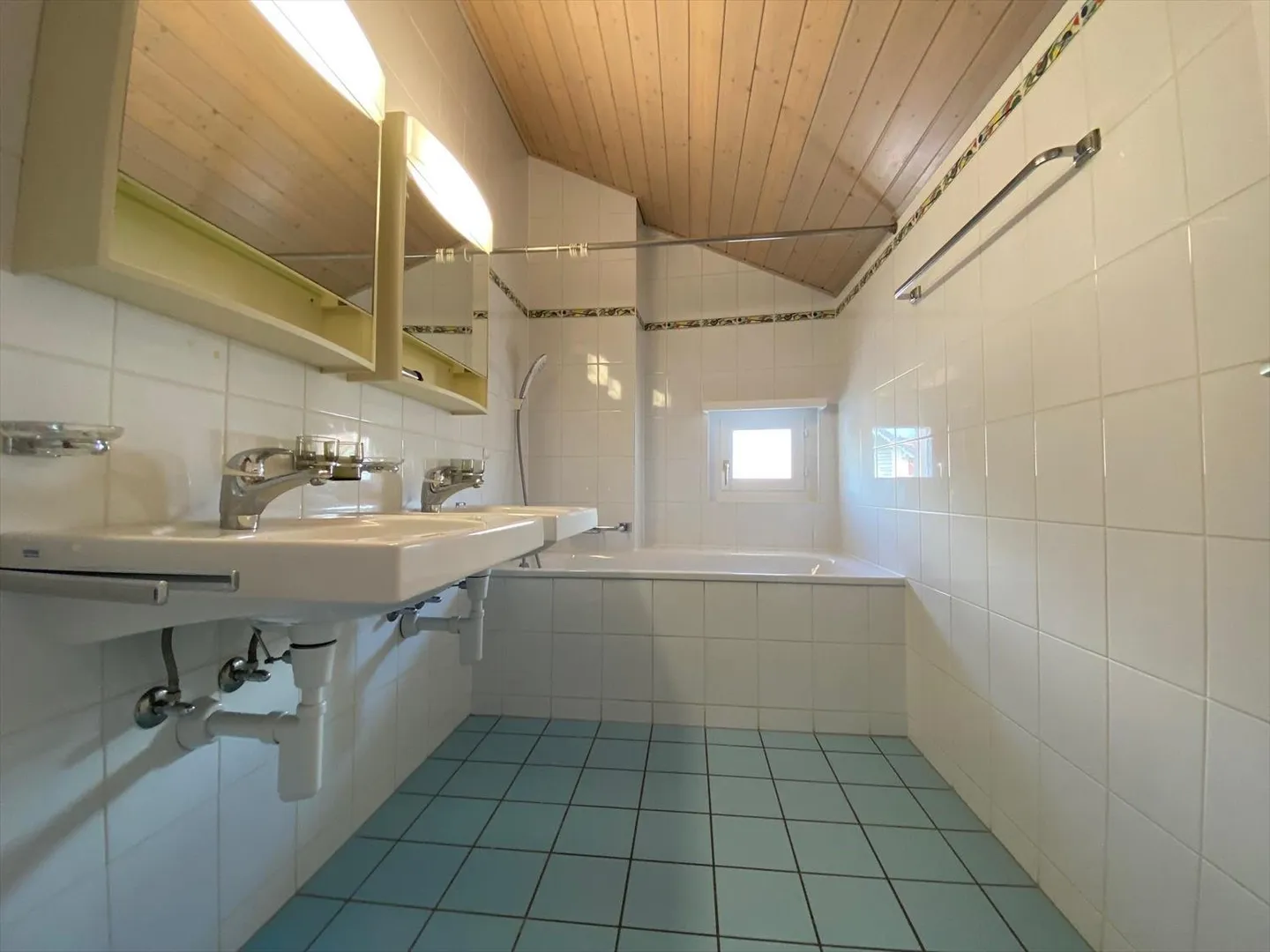 Appartamento in affitto - Foto 7 di 8