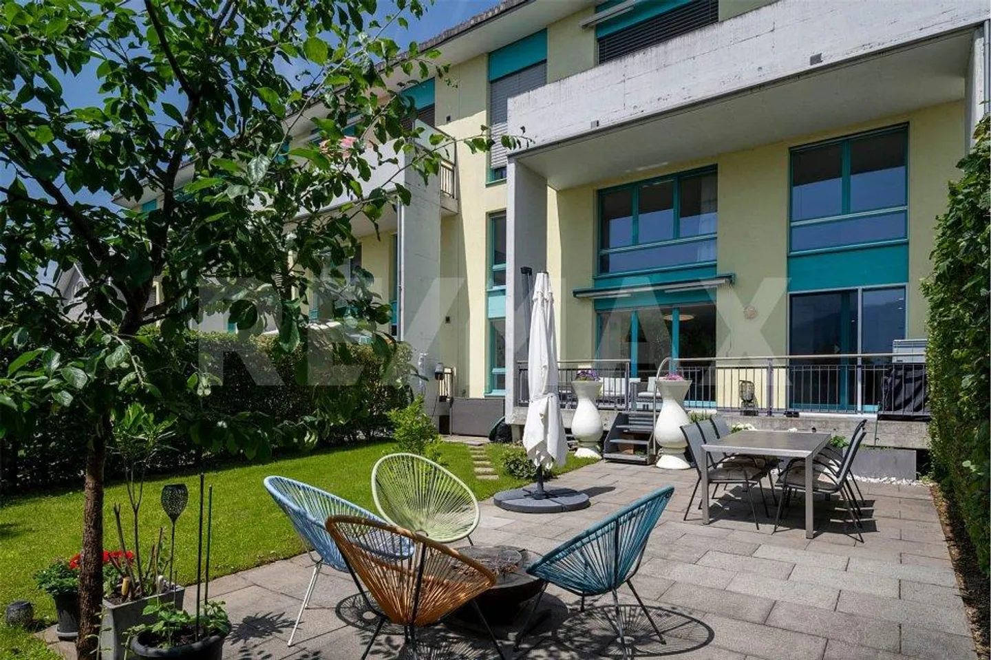 Grosse 5.5 Zimmer-Maisonettewohnung mit gepflegtem Garten und Priva... - Foto 3 von 13