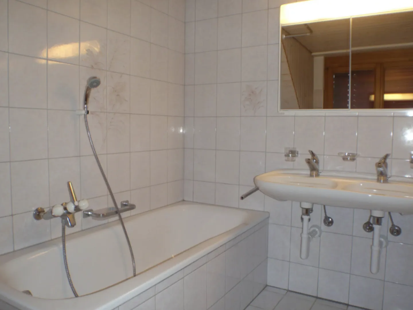 5.5 Zwhg im 2. OG - Foto 11 von 11