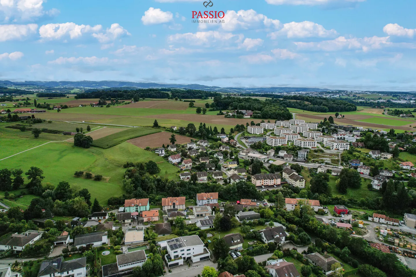 Ampio appartamento con terrazza di 5,5 locali con vista magnifica - Foto 26 di 26