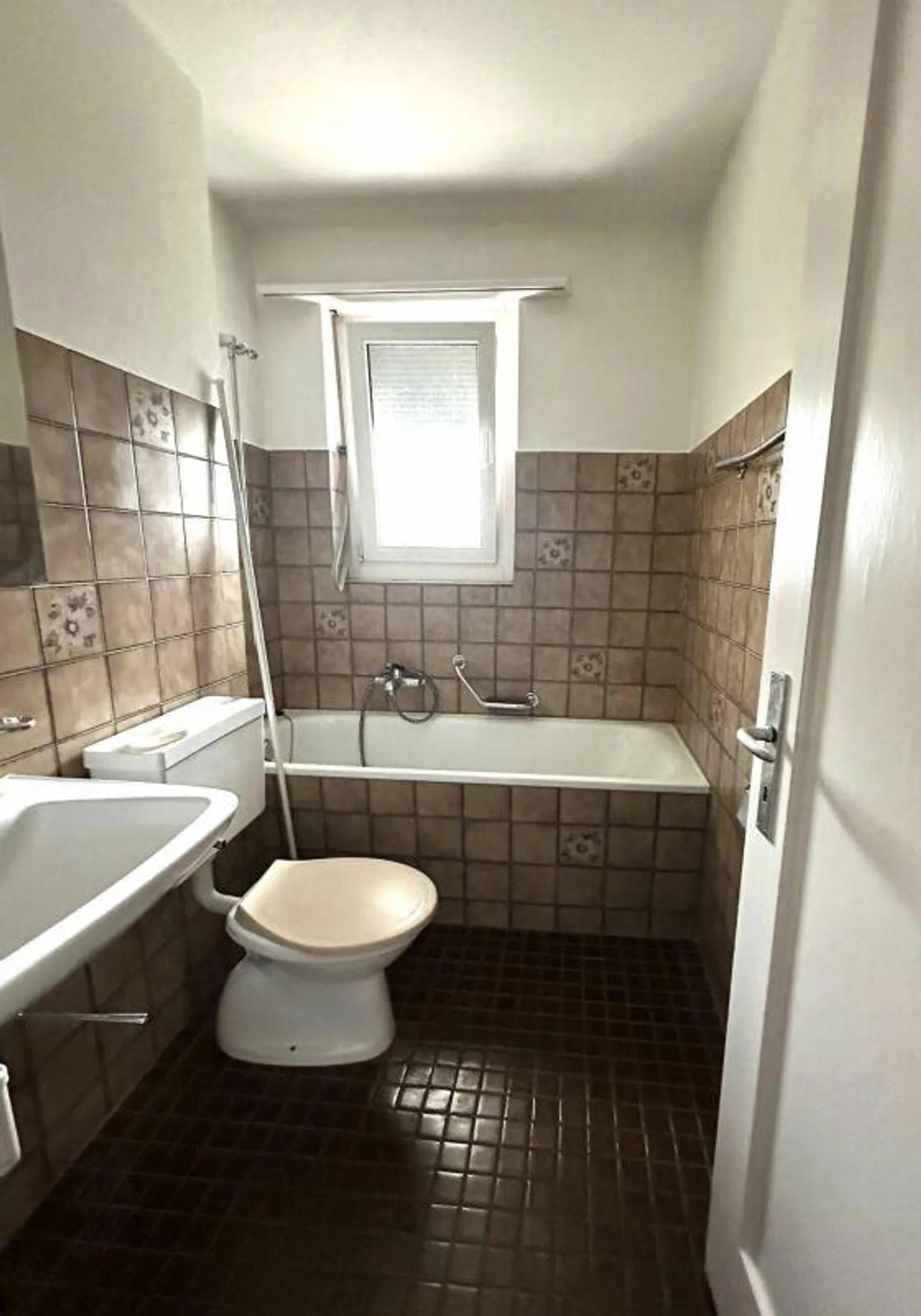 Charmante Wohnung in zentraler Lage - Foto 6 von 7
