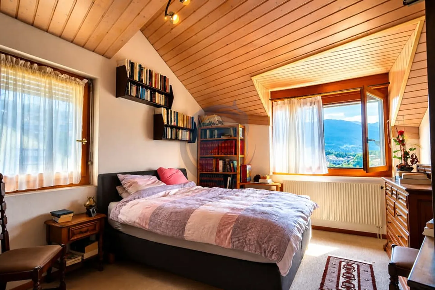 BEAUTIFUL 6.5-ROOM ATTACHED VILLA WITH LAKE VIEW - Photo 11 of 13