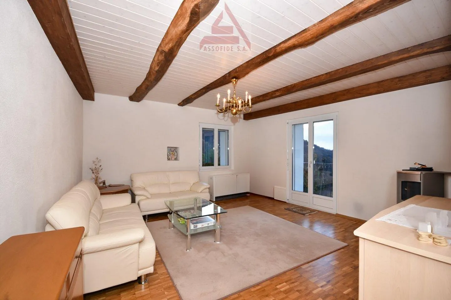 Charmantes Haus mit Seeblick - Foto 3 von 7