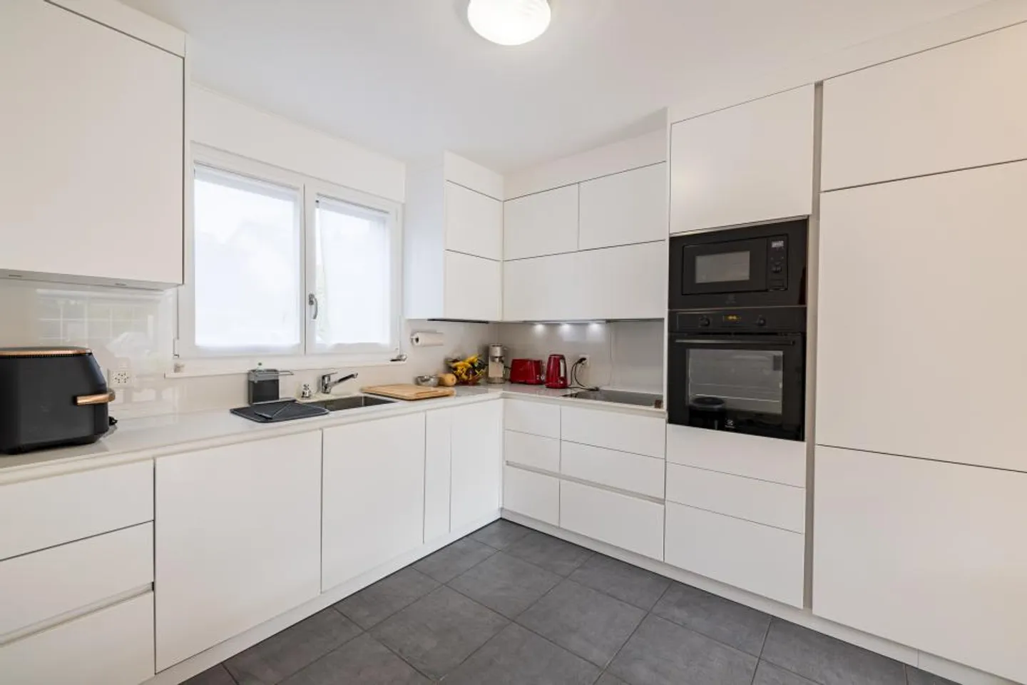 Maison jumelée 5 pièces - Photo 4 sur 8