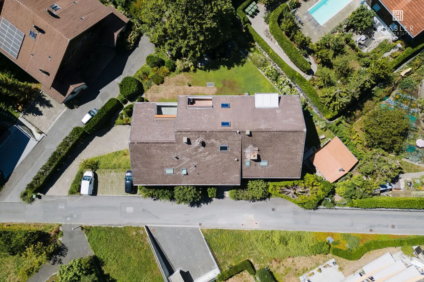 Appartamento mansardato 2½ locali affascinante - una casa con vista e atmosfera da vacanza - Foto 3 di 13