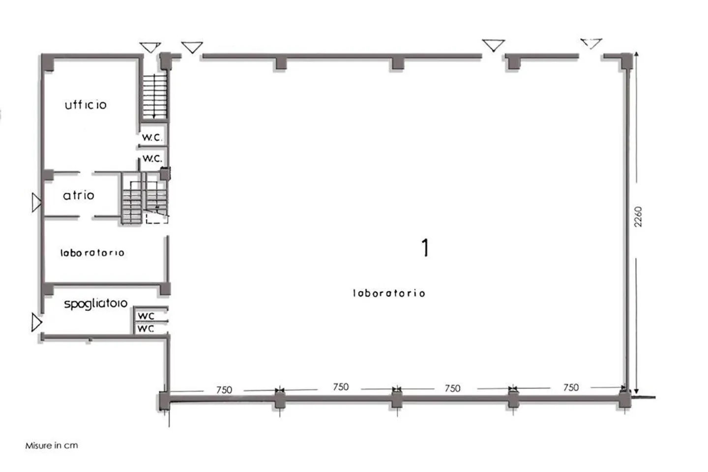 Industriefläche mit Parkplätzen - Foto 6 von 9