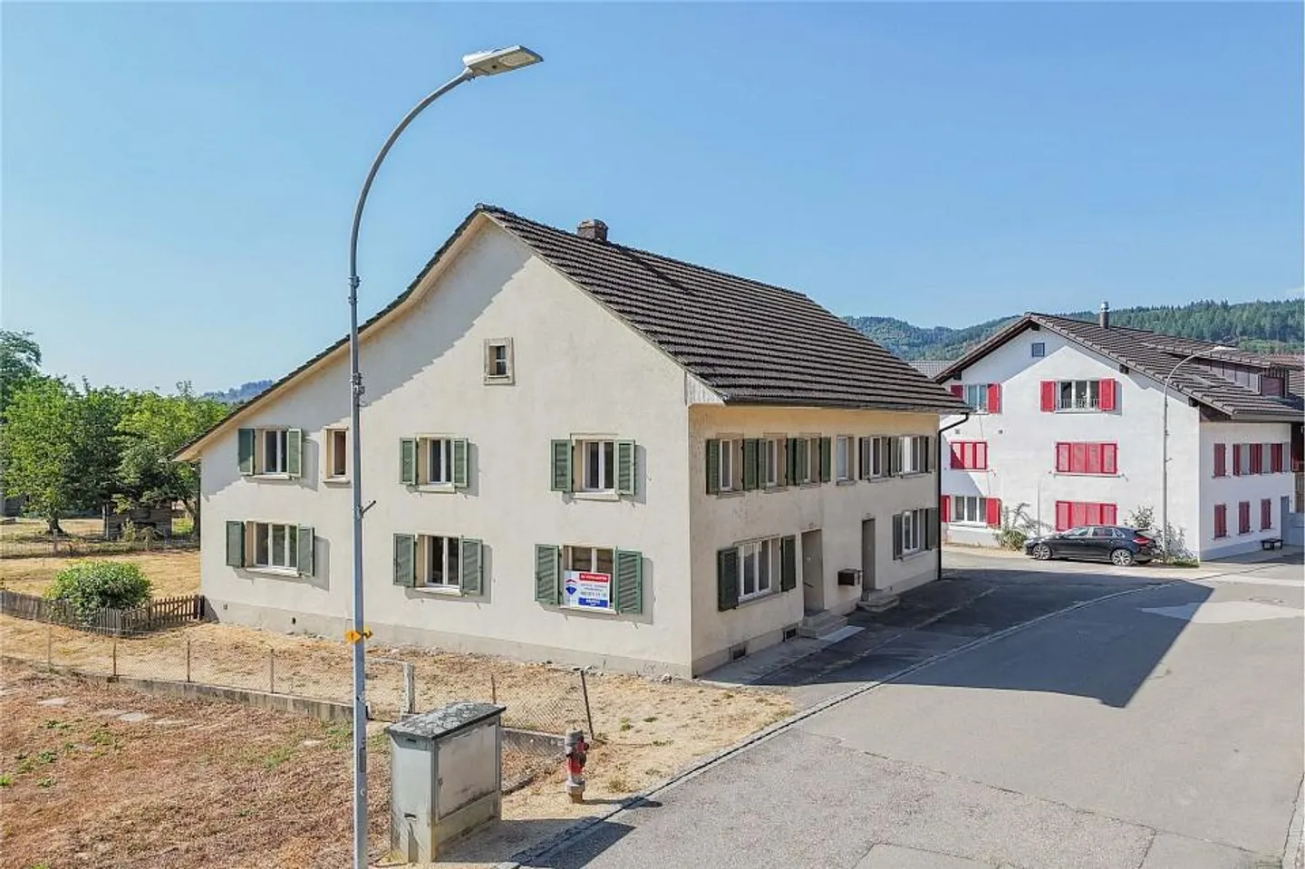 Living tax-efficiently near the Rhine: Two-family house with expansion potential... - Photo 12 of 13