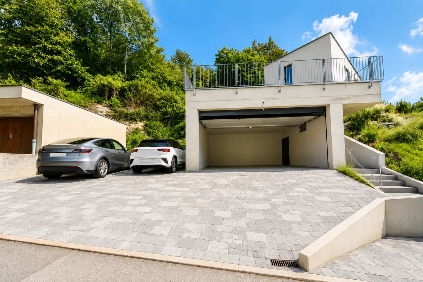 Modern Villa with Scenic Views - Photo 19 of 20