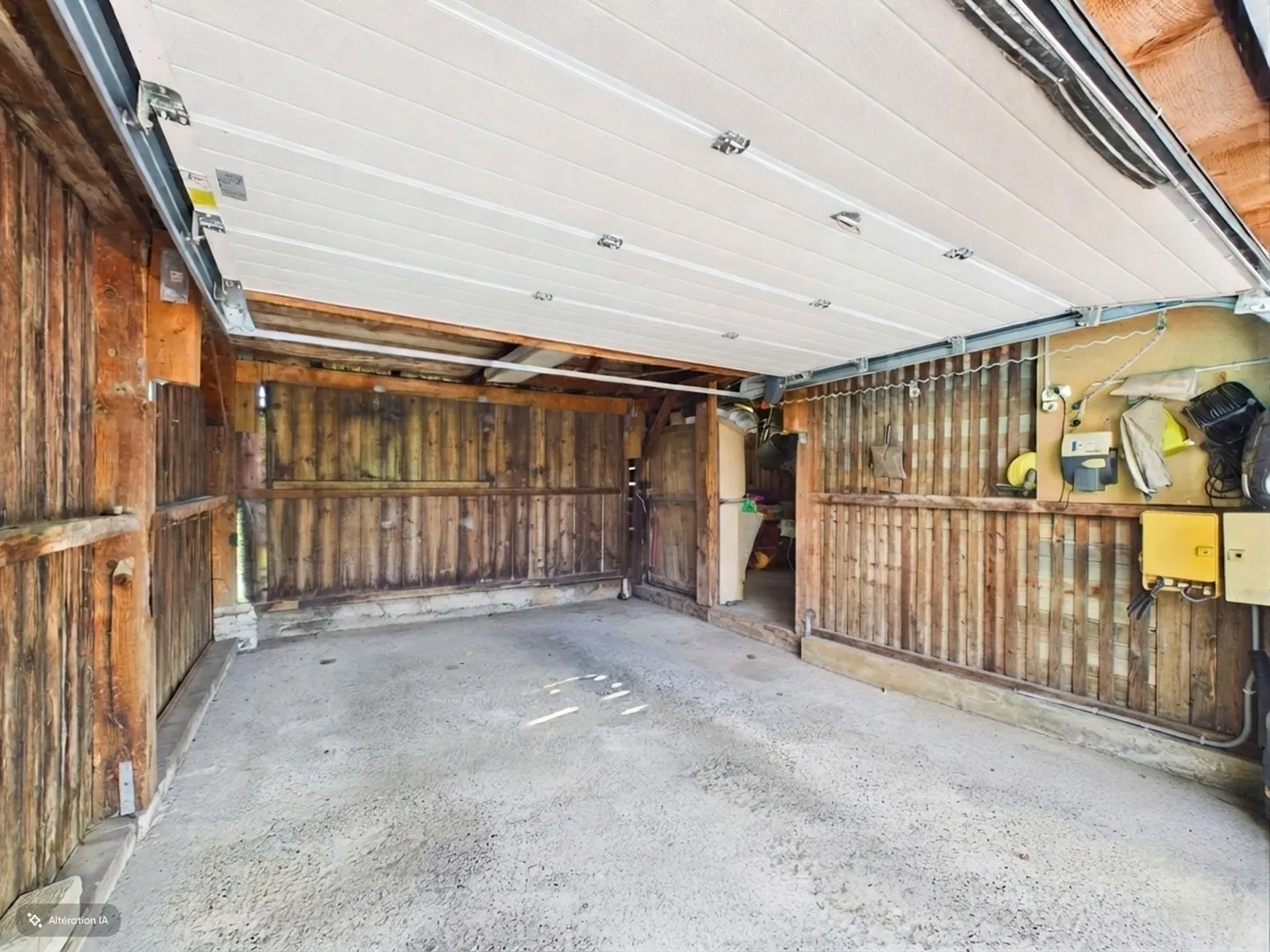 Charming Townhouse with Garden - Photo 11 of 13