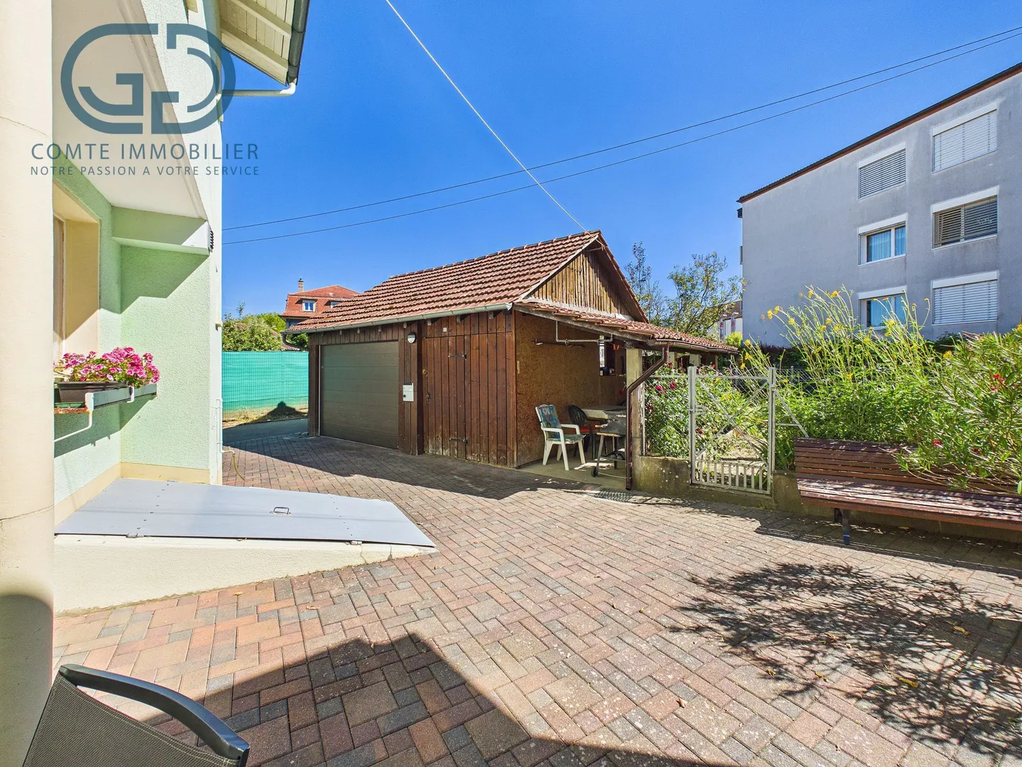 Charming Townhouse with Garden - Photo 13 of 13