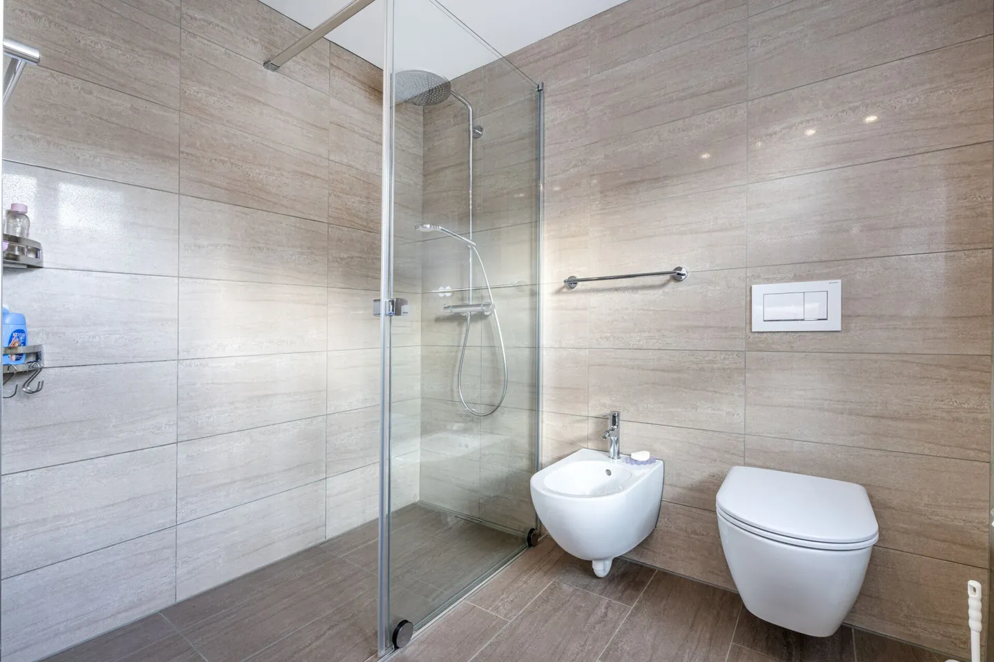 Charmante maison de milieu de 4,5 pièces à Winterthur-Wülflingen - Photo 8 sur 16