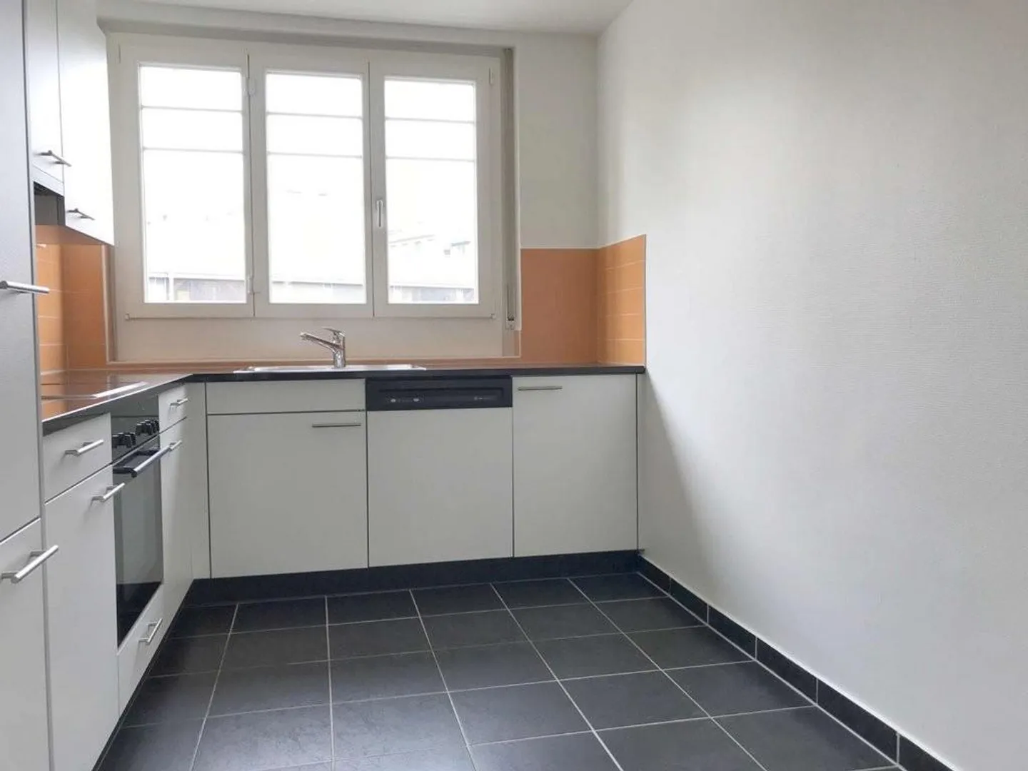 In der Nähe des Stadtzentrums und des Sees - Foto 1 von 8