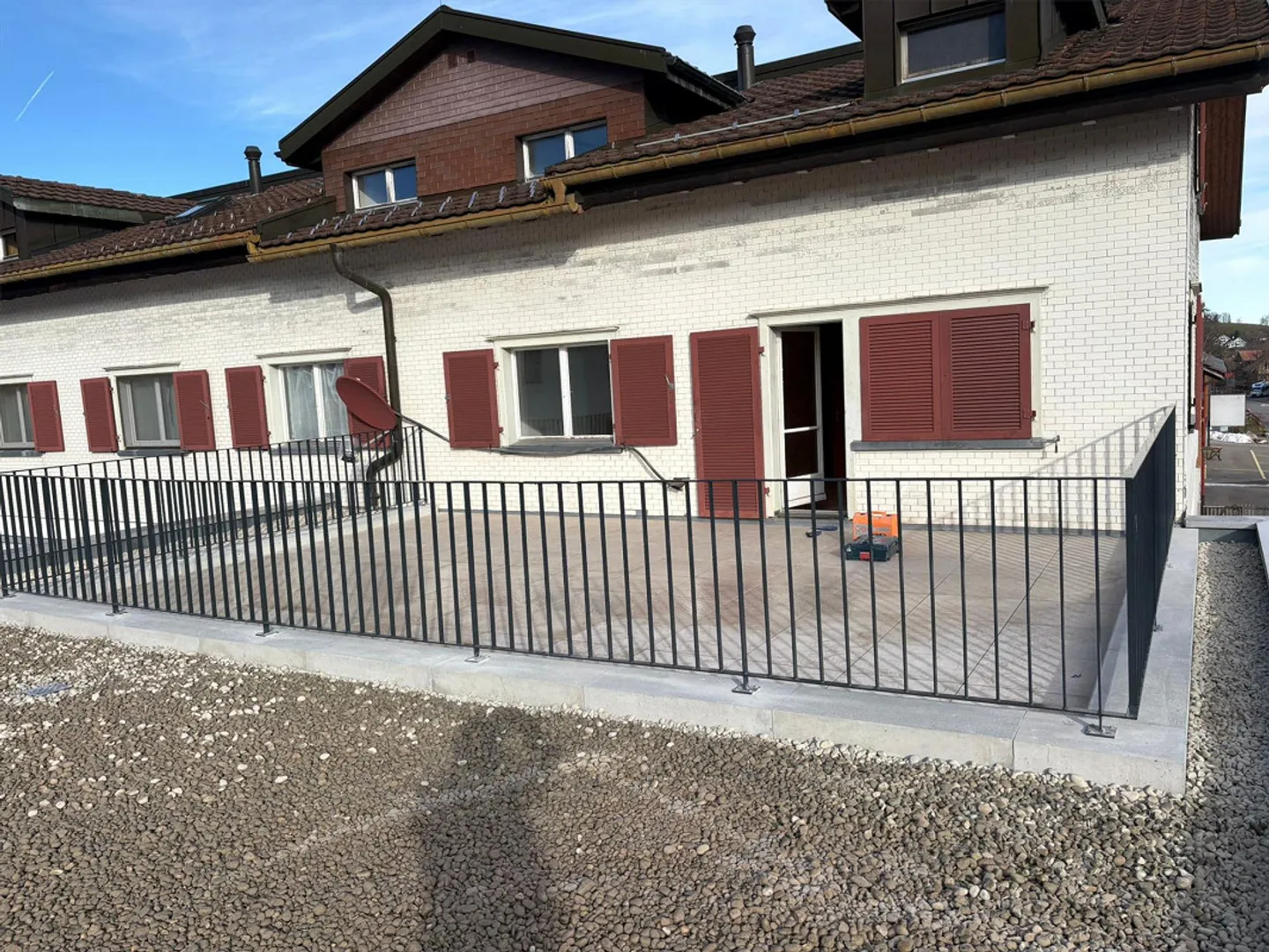 Spacious 3.5-room apartment - Photo 3 of 9