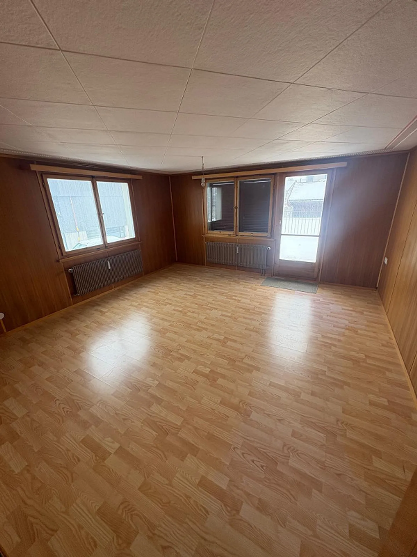 Spacious 3.5-room apartment - Photo 4 of 9