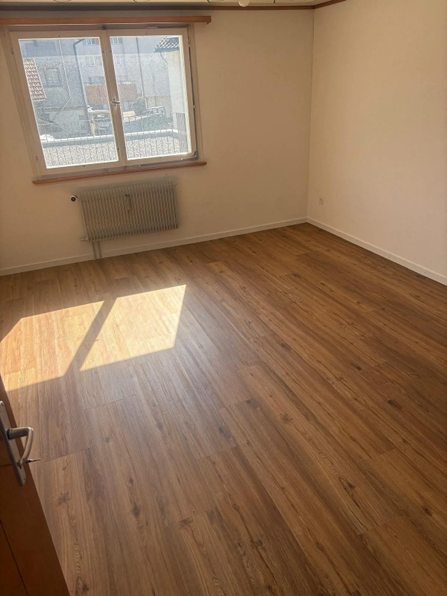 Spacious 3.5-room apartment - Photo 8 of 9