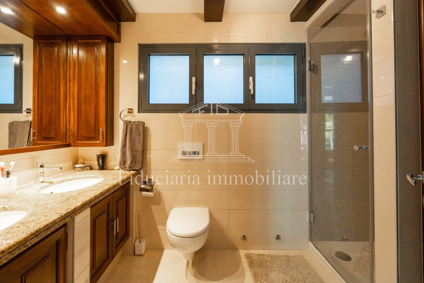 MINUSIO - Terrassenwohnung mit Panoramablick in Residenz mit nur 4 Einheiten - Foto 9 di 11