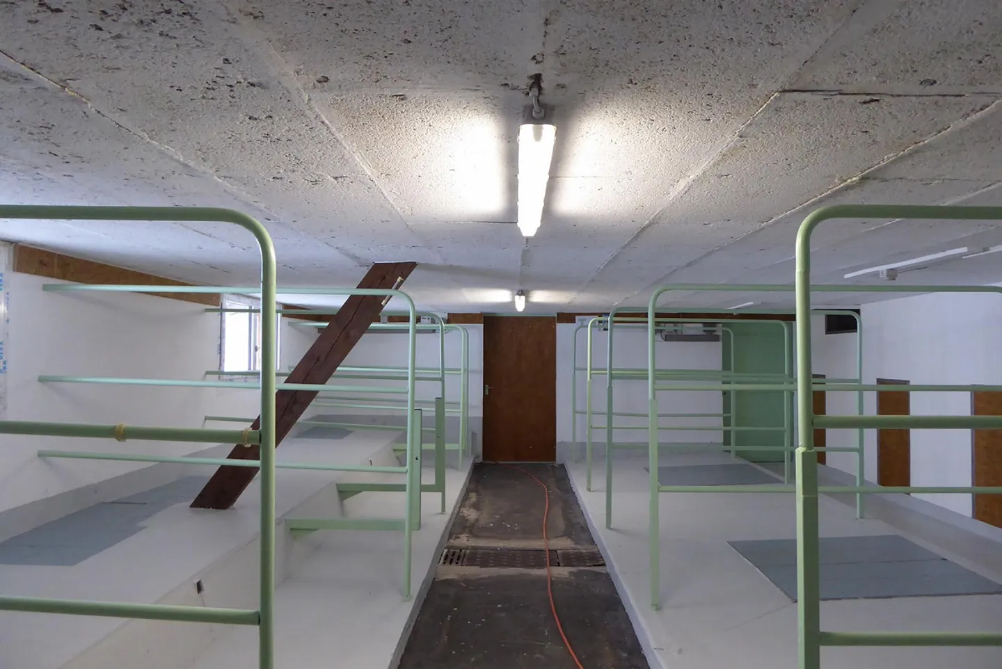Vielseitige Lagerräume verfügbar - Foto 2 von 7