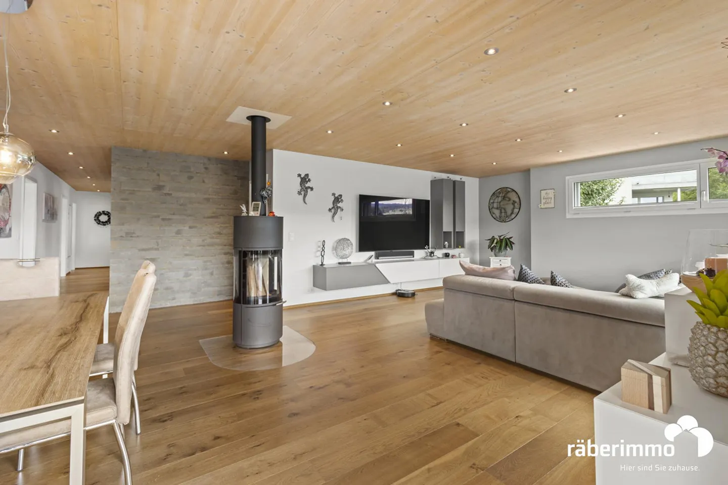 ATTRATTIVA CASA BIFAMILIARE CON VISTA - Foto 3 di 12