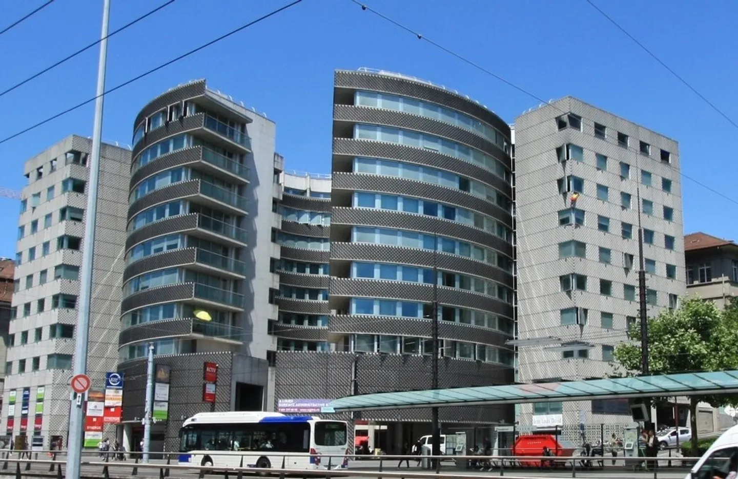 Bella superficie di uffici in un edificio iconico a Losanna - Foto 1 di 4