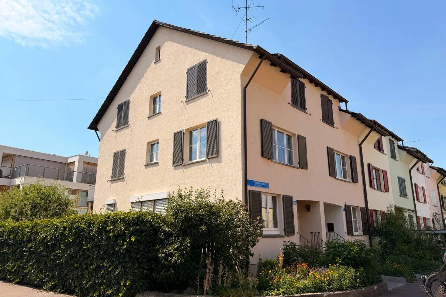 Well-maintained single-family house in the popular Neubad district - Photo 1 of 25