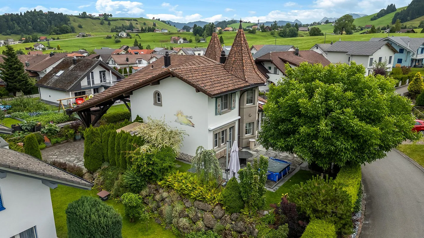 Charming Tower House with Garden Idyl - Photo 1 of 4