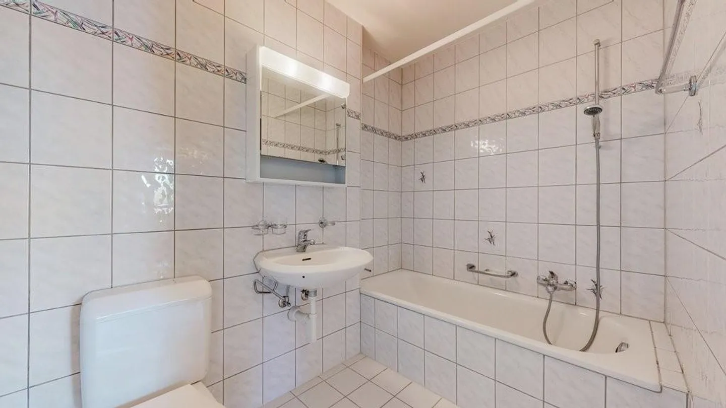 Goditi la tranquillità e la vicinanza alla città - Foto 5 di 8