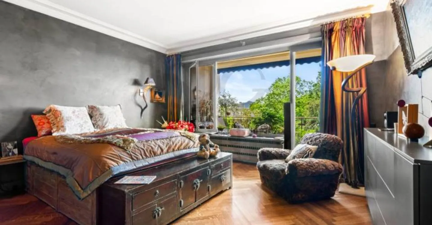 Appartamento di lusso con vista lago e piscina privata - Foto 6 di 8