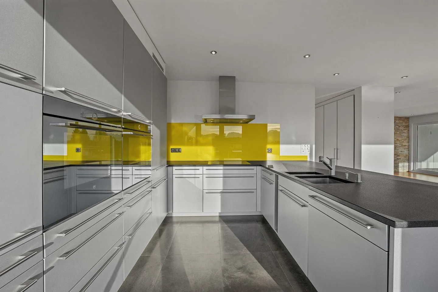 Appartamento attico di 4,5 stanze - Foto 4 di 12