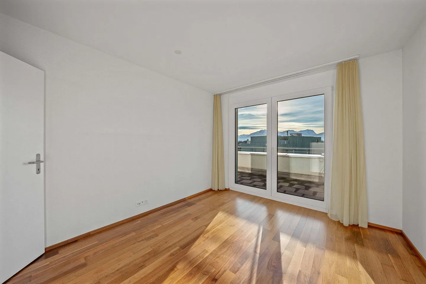 Appartamento attico di 4,5 stanze - Foto 5 di 12