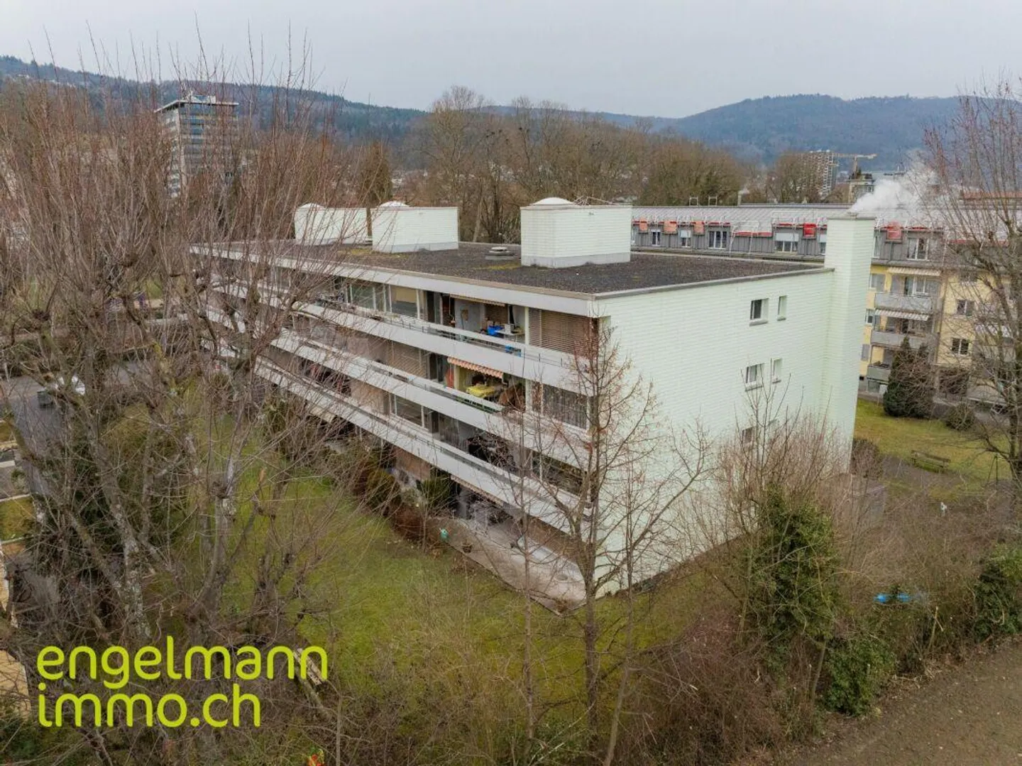 4-room apartment - Photo 1 of 15