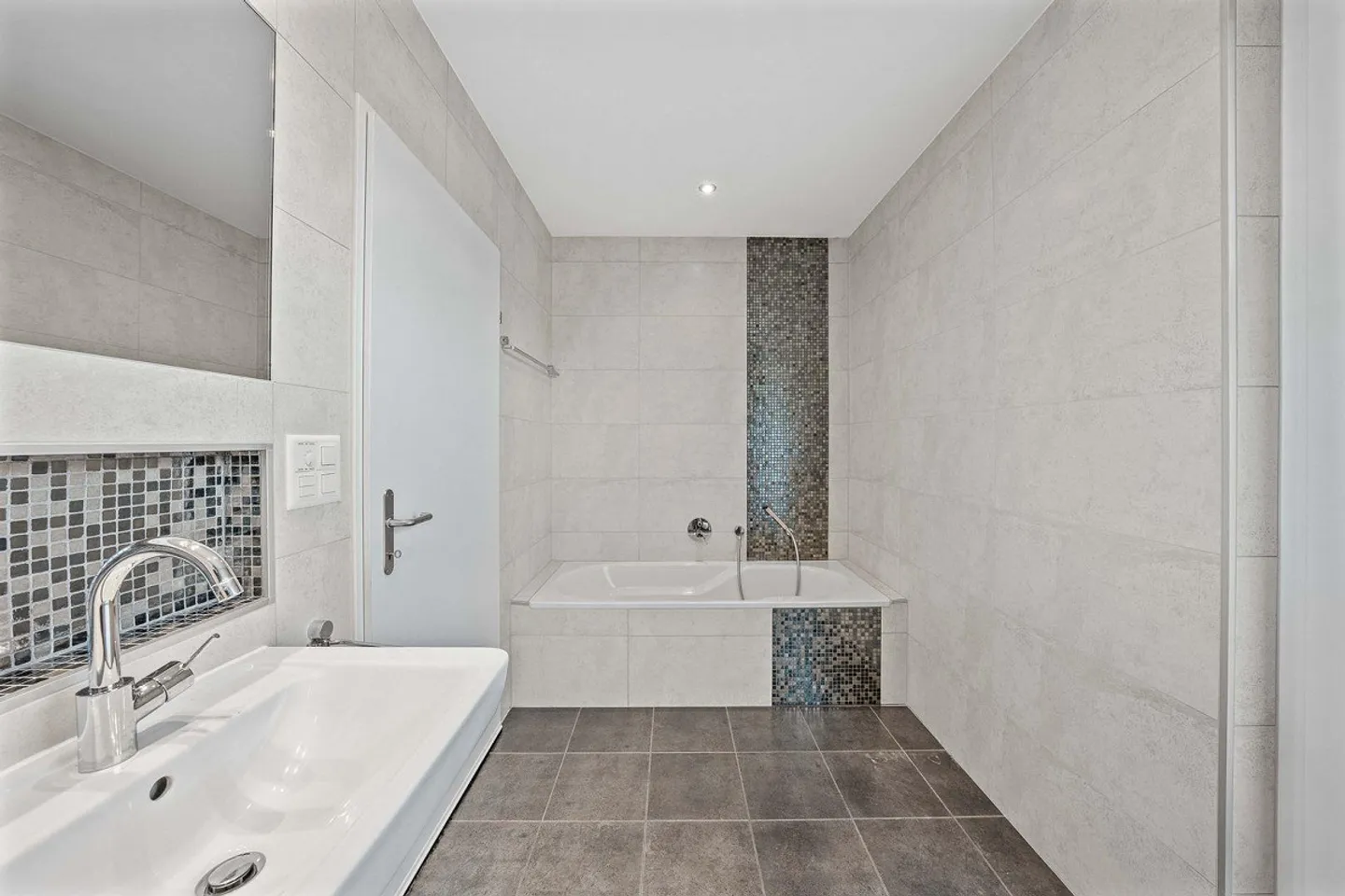 Appartamento attico di 4,5 stanze - Foto 8 di 12