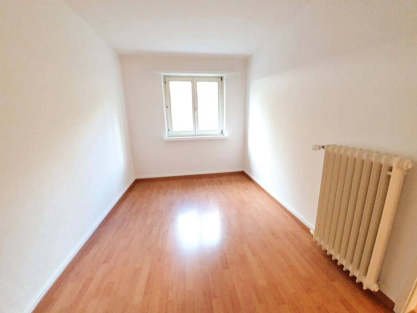 Beautiful, bright apartment just 1 minute from the Rhine river - Photo 6 of 11